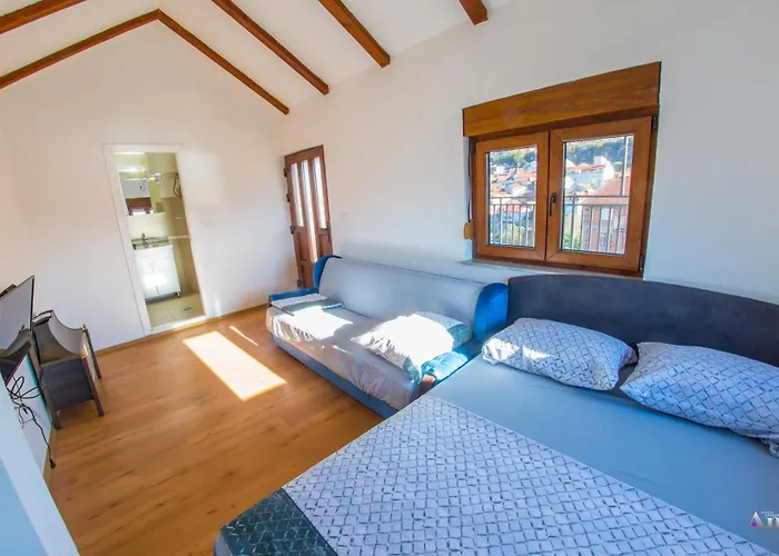 Wild River Apartman *